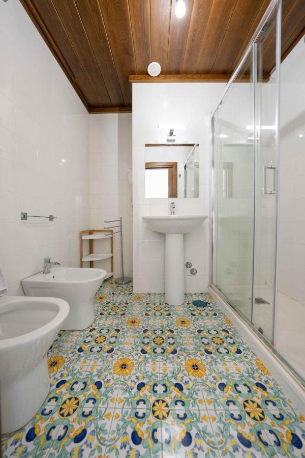 Arcoleo Prestige By Dimorra Bed & Breakfast Наполи Екстериор снимка