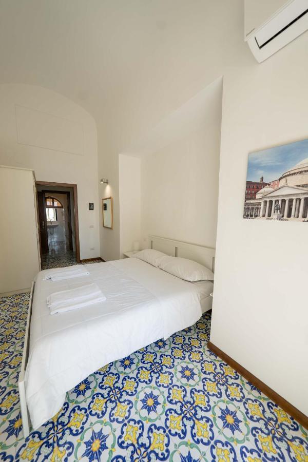 Arcoleo Prestige By Dimorra Bed & Breakfast Наполи Екстериор снимка